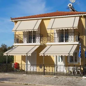 Dimitris Apartment Karavomylos